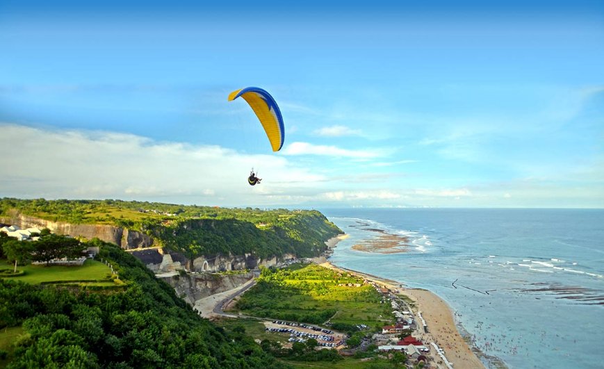 Paragliding in Bali top 10 things to do in bali