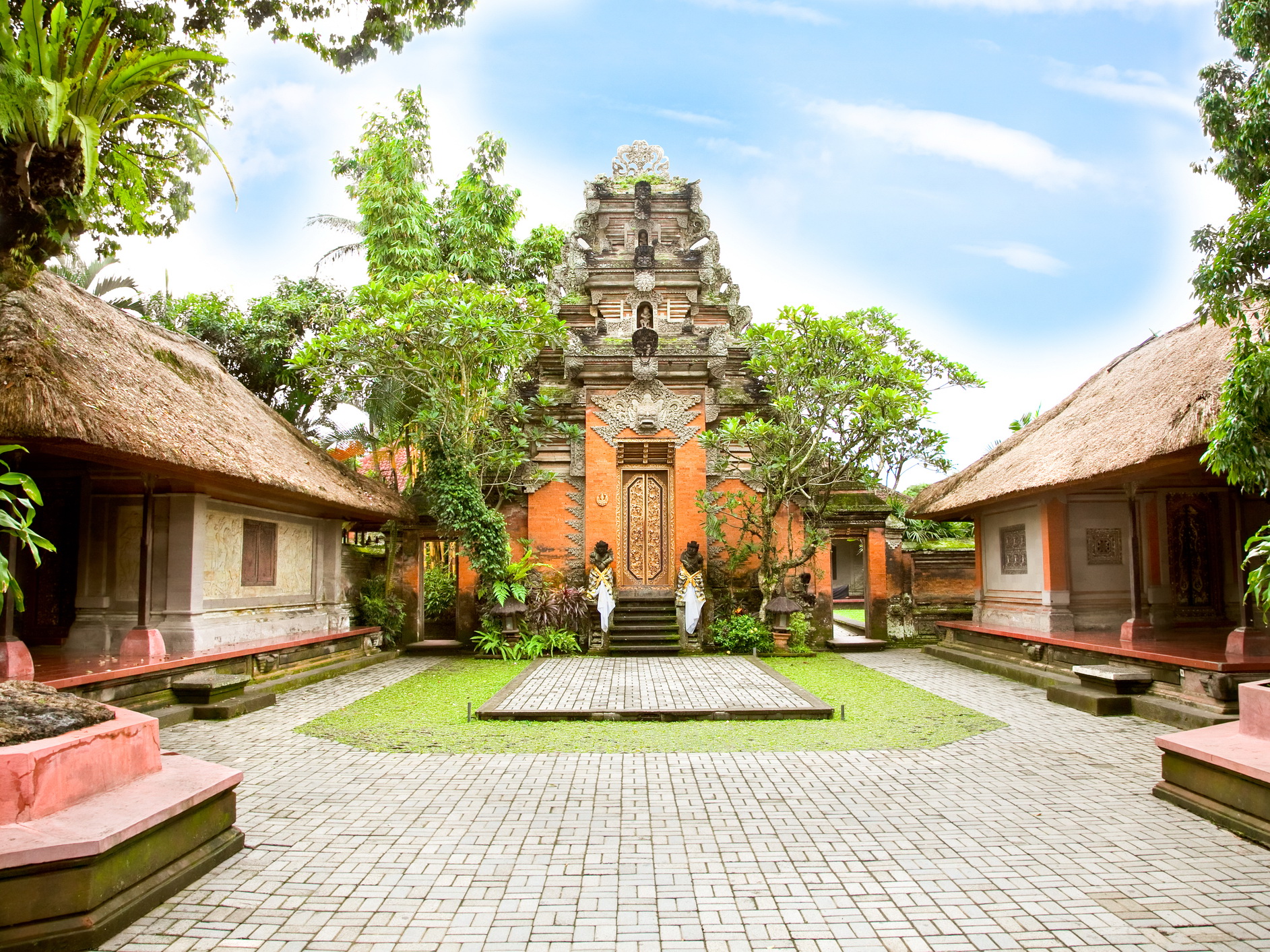 ubud tourist information centre