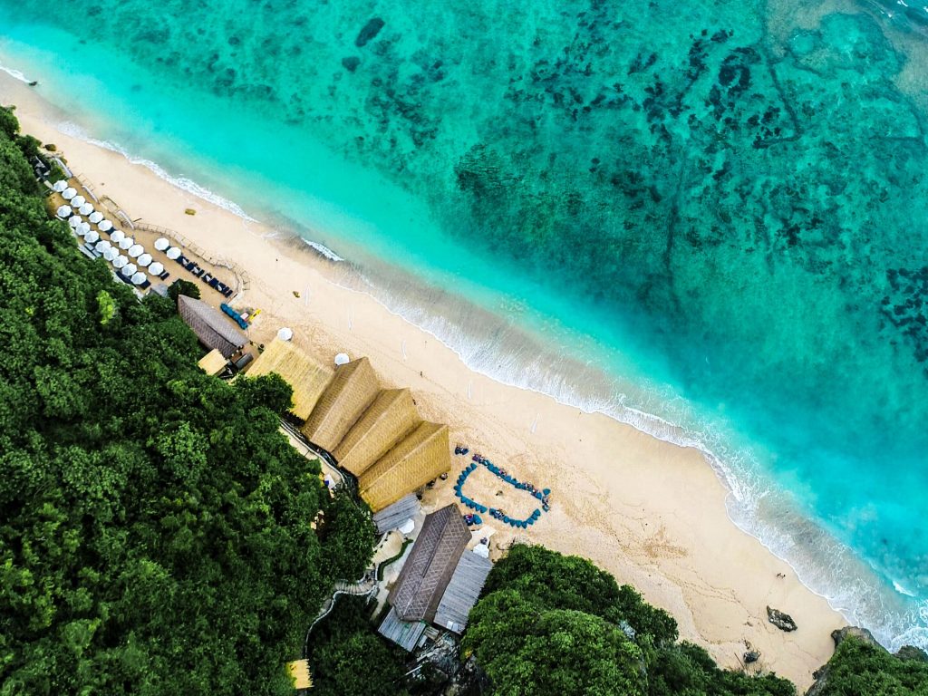 Bali Beach Club Sunday Yulia Amira Bali Beach Club Sunday Yulia Amira