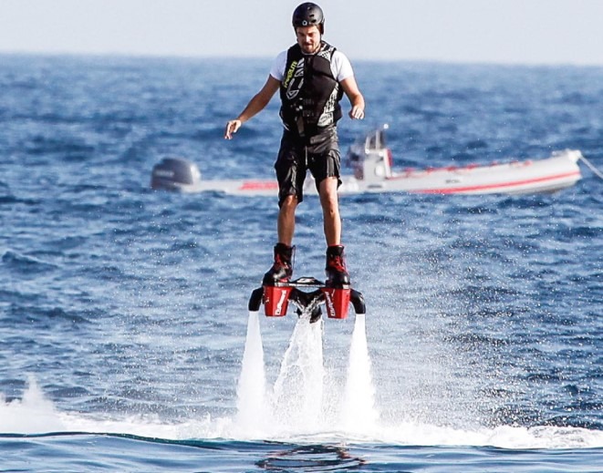 Flyboarding Tanjung Benoa