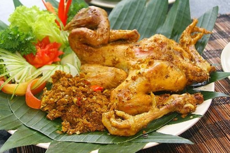 ayam betutu