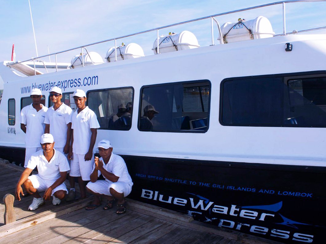 Blue Water Fast Boat Blue Water Express - Fast Boat Transfer (Bali - Gili Island) - Wandernesia