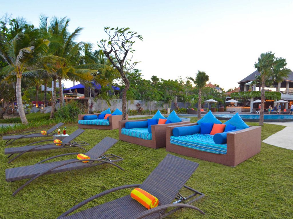 Surf and Turf, Bali Wandernesia