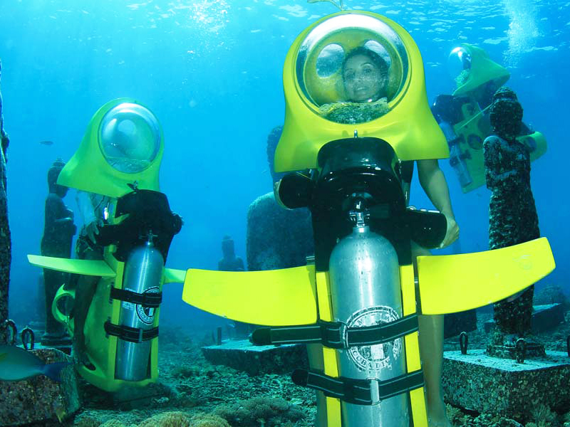 underwater scooter