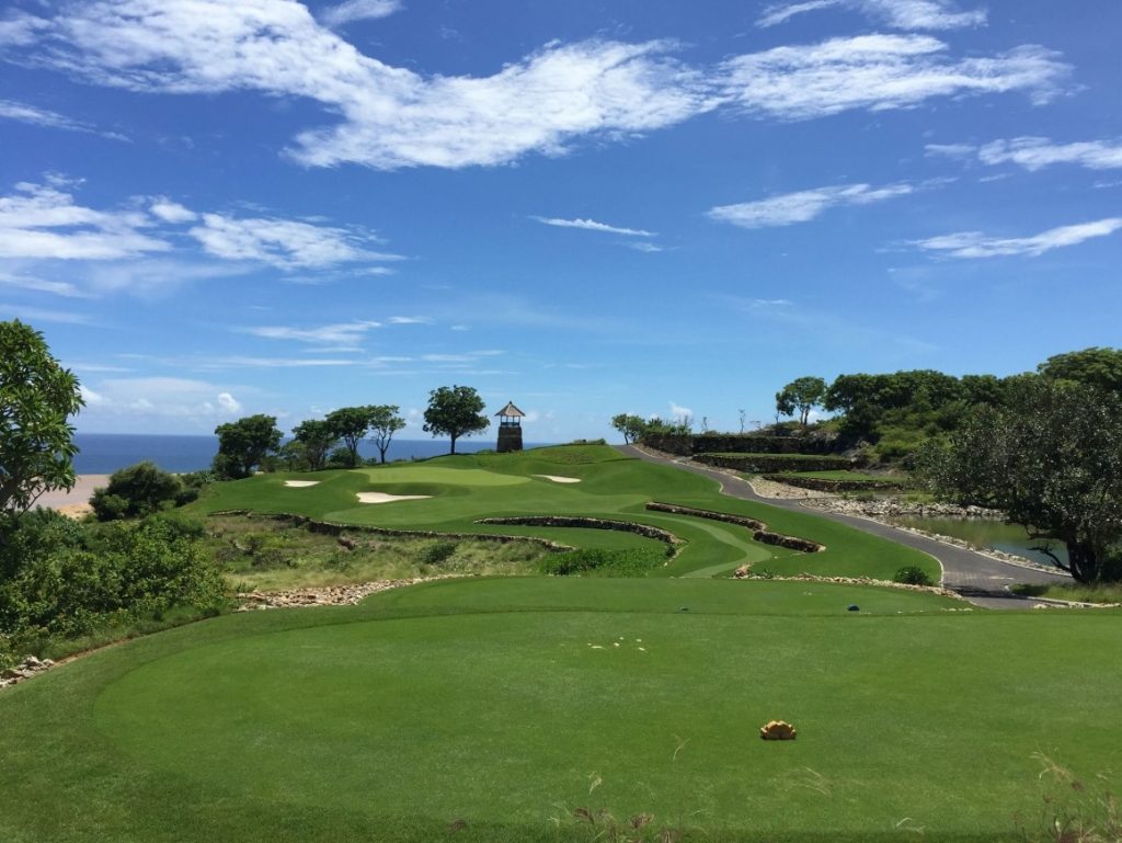 Bukit Pandawa Golf green view