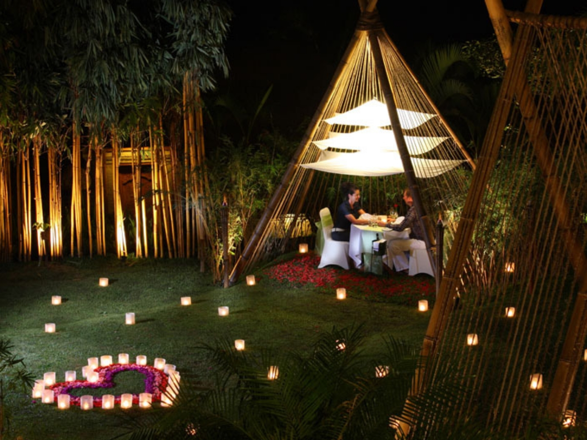Candle Light Dinner In Bali At Ubud Garden Wandernesia private-candle-light-dinner-chennai-americanwarmoms