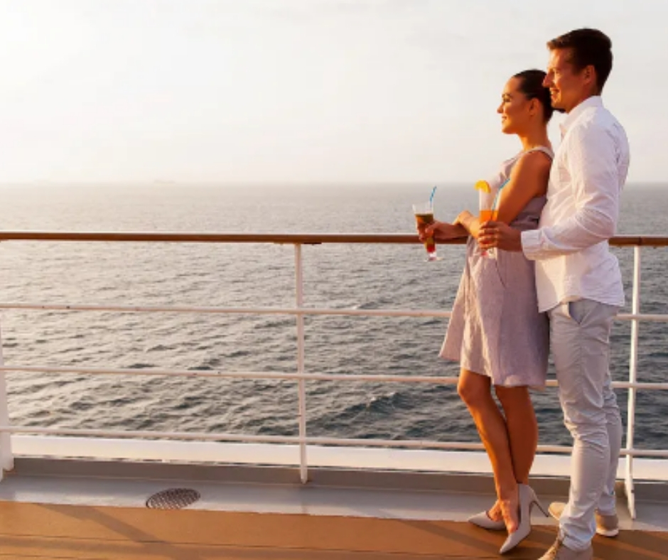 Honeymoon Tour with Pirate Dinner Cruise