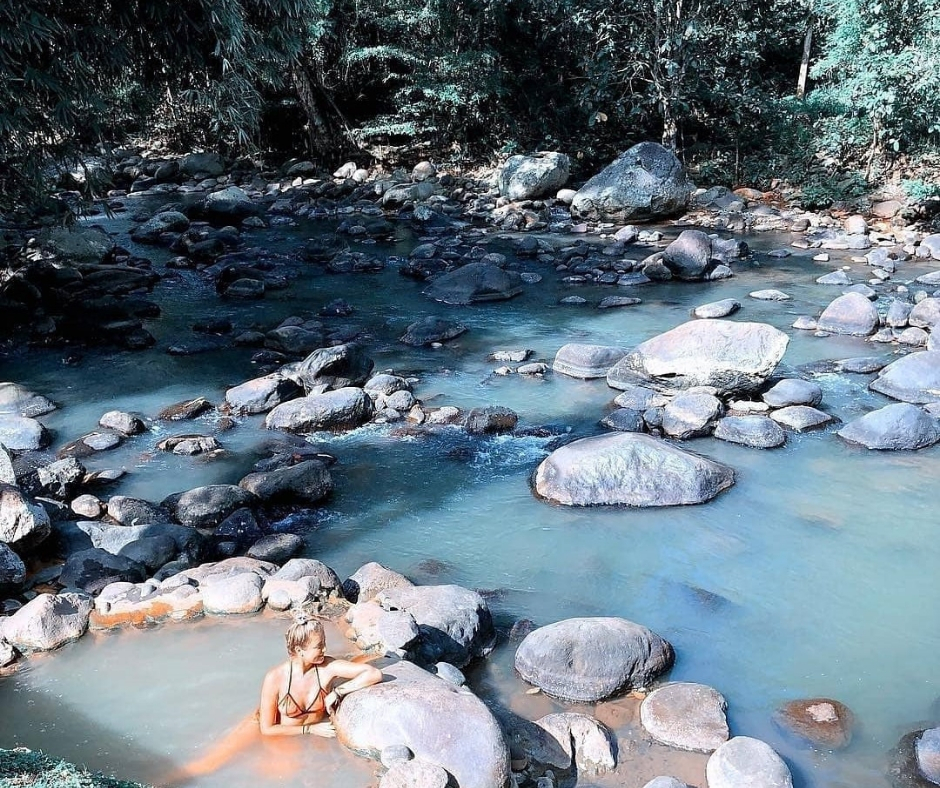 Hot Spring Penatahan