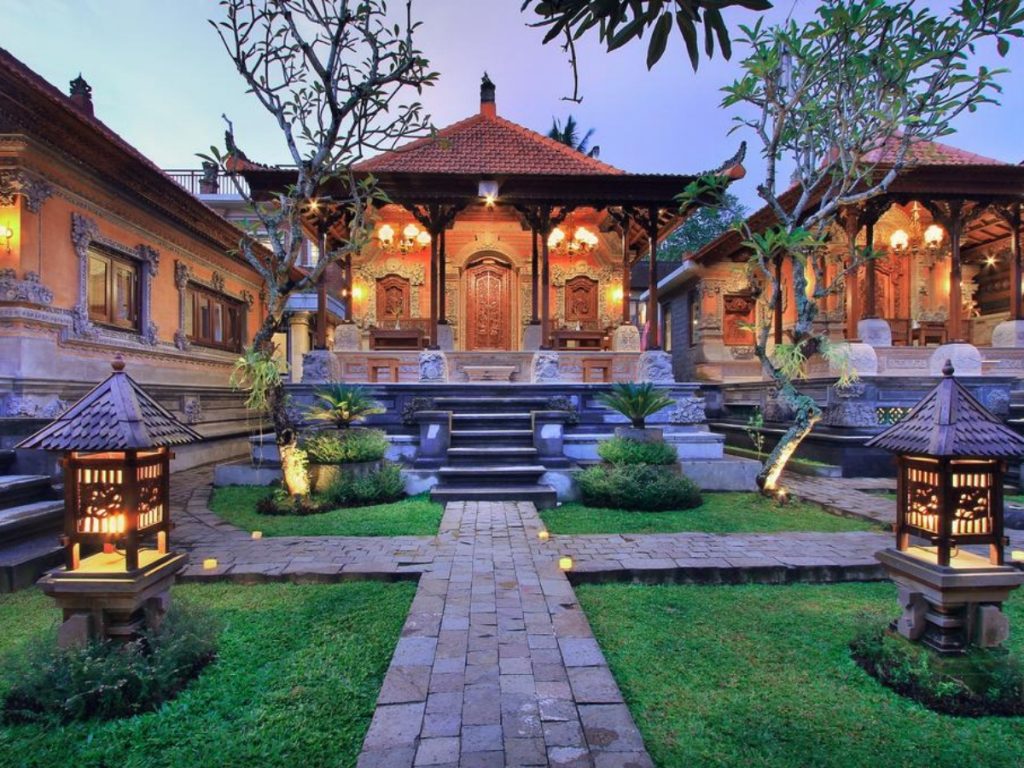 Best Places to Stay in Ubud on A Budget - Wandernesia