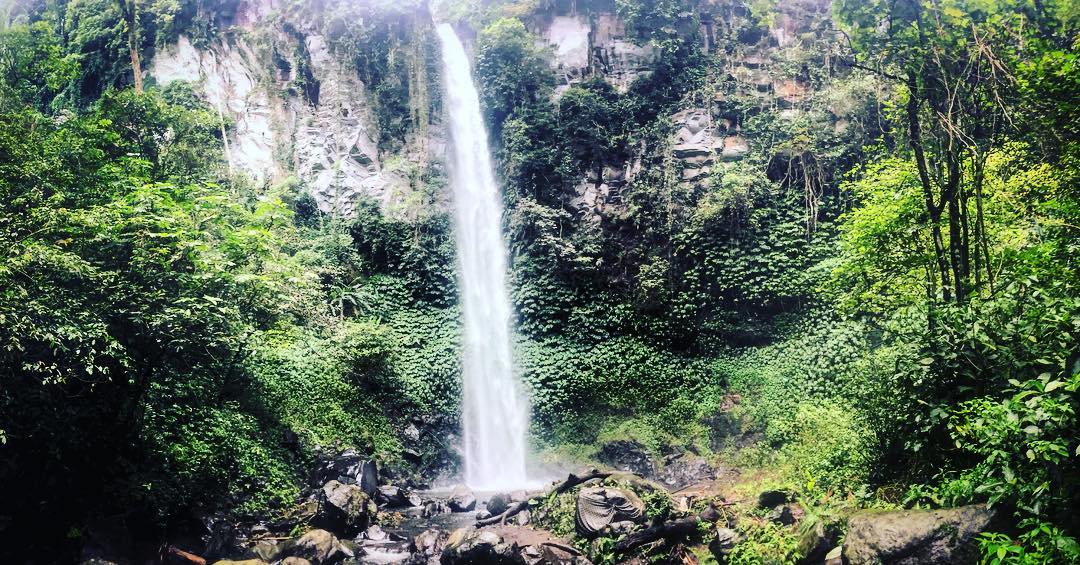 Waterfalls in Bali; Blahmantung Waterfall