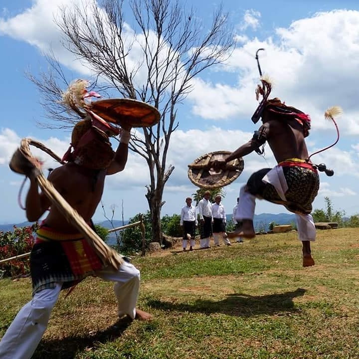 things to do in Labuan Bajo; Melo Village @birdunyaumut_