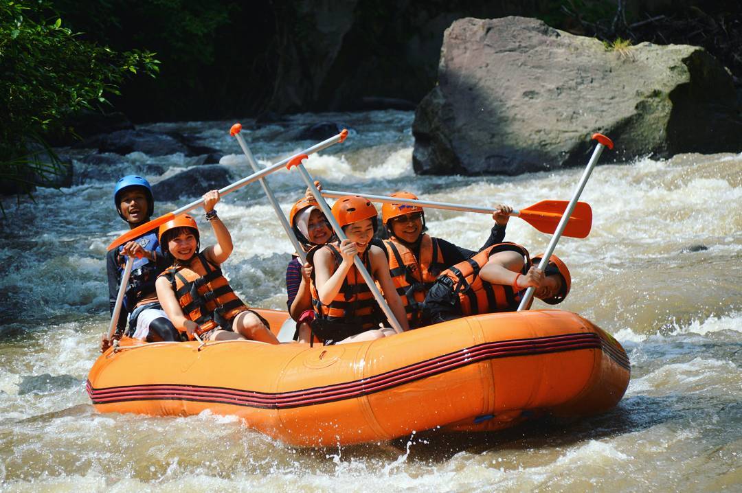 Activities in Bali; Rafting 