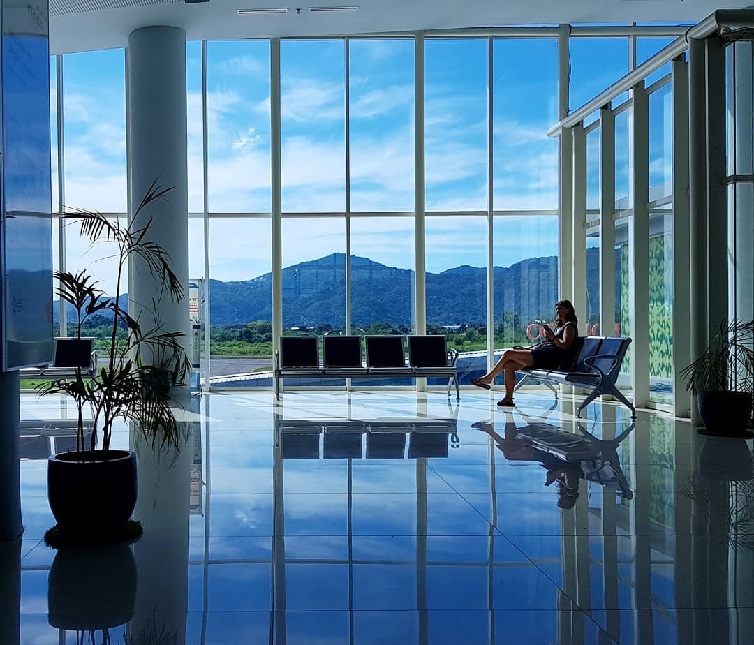 Waiting Room Komodo Airport - IG bonifaciosw