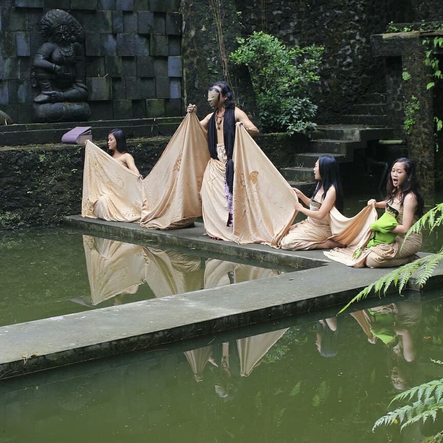 what to do in yogyakarta; Special Performance in Mask Dance Festival at @ullensentalu Museum