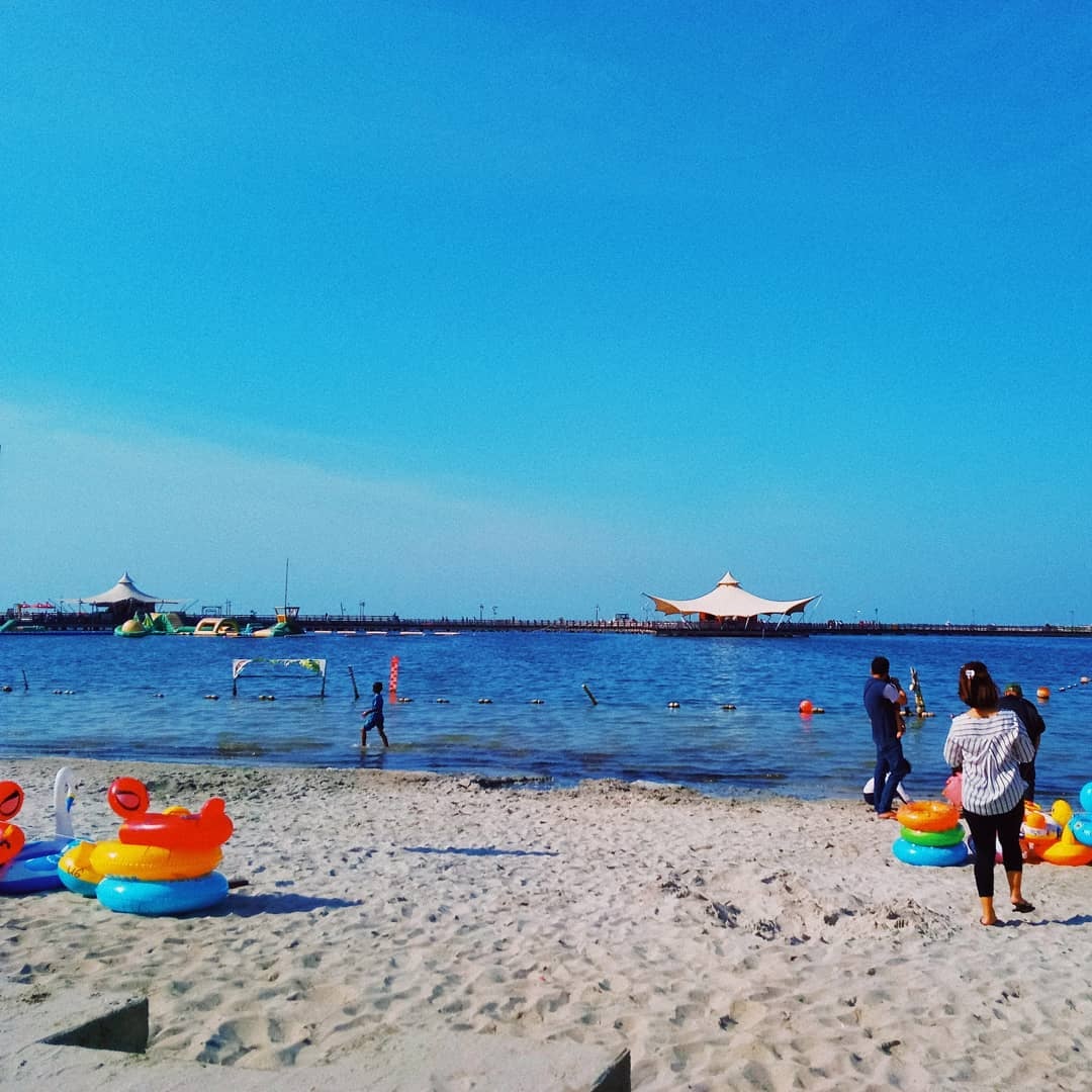 ancol beach