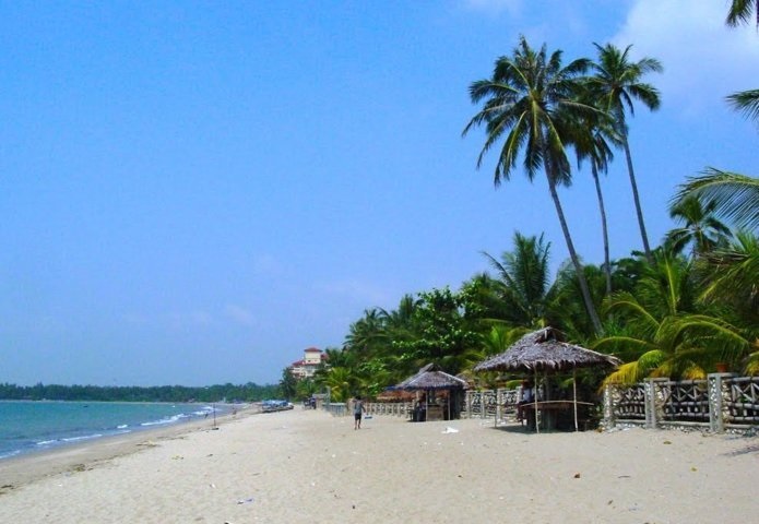 anyer beach