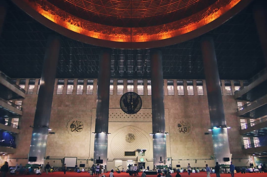 istiqlal mosque