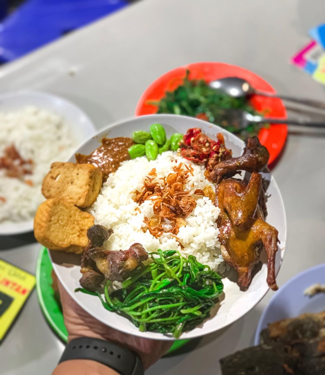 The Top 11 Must-Eat Street Food in Jakarta - Wandernesia