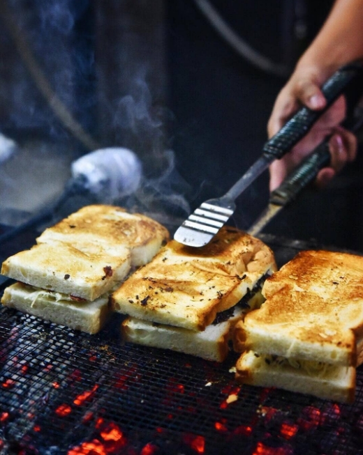 street food in jakarta