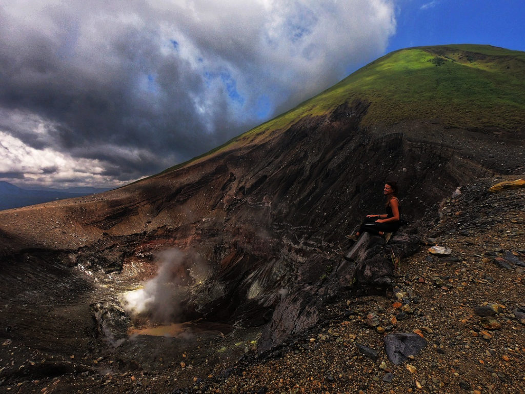 mount lokon