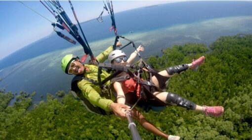 manado paragliding tumpa hill