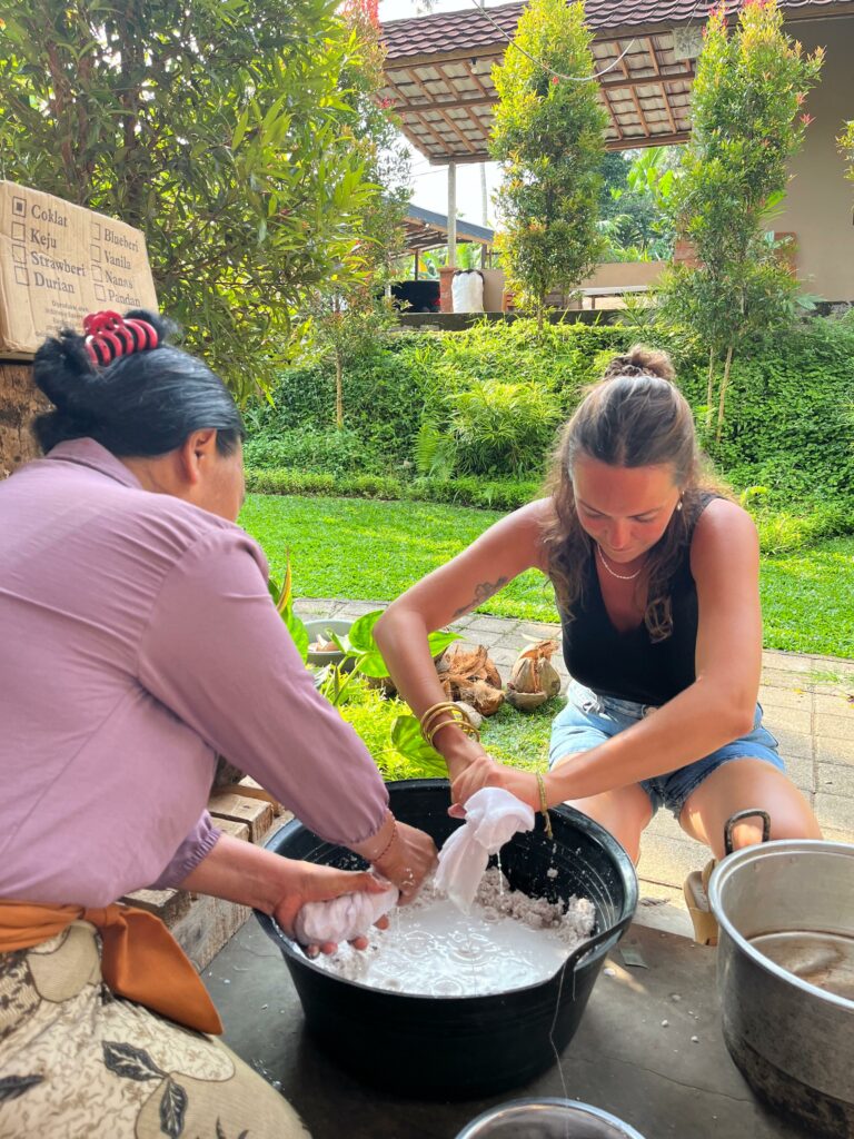 Bali coconut oil class